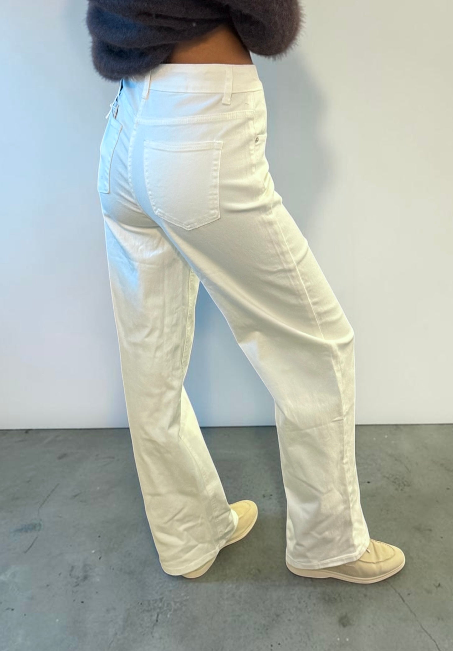 White Jeans
