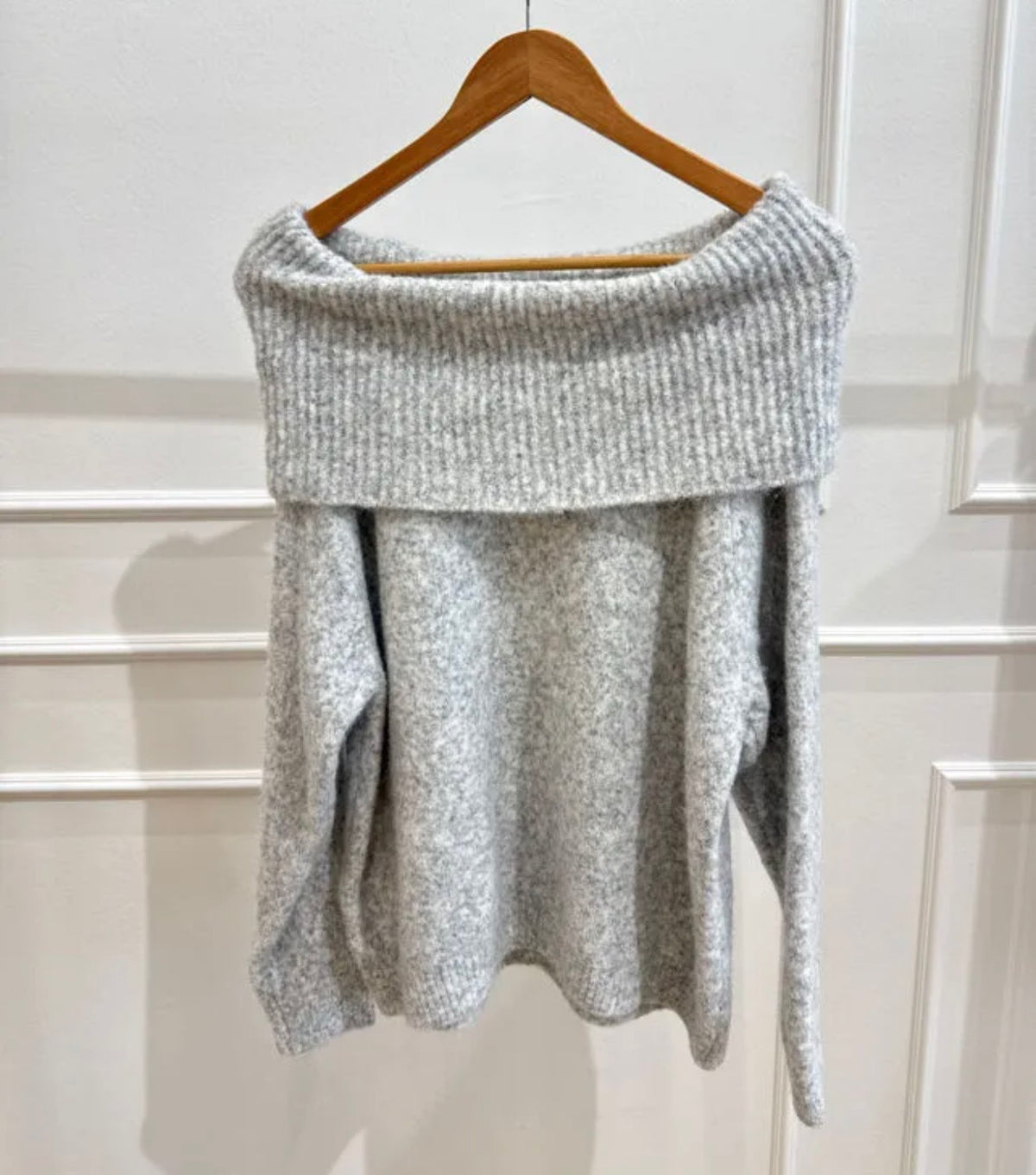 Off-shoulder Sweater