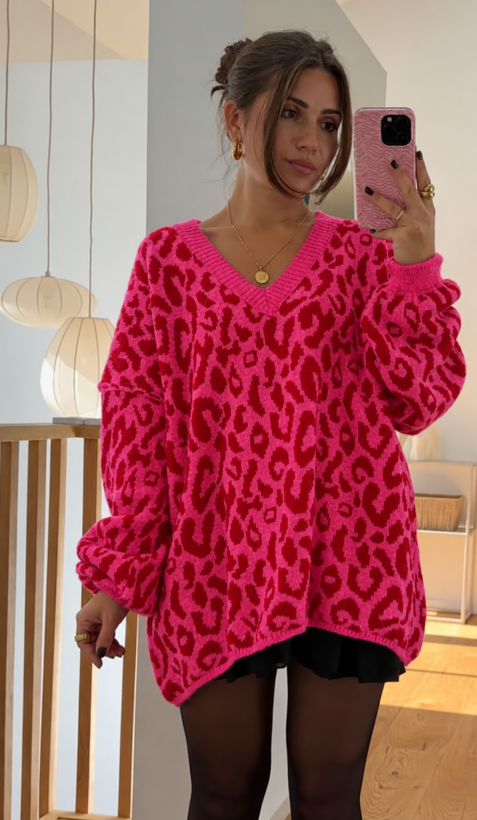 Long Leo Sweater