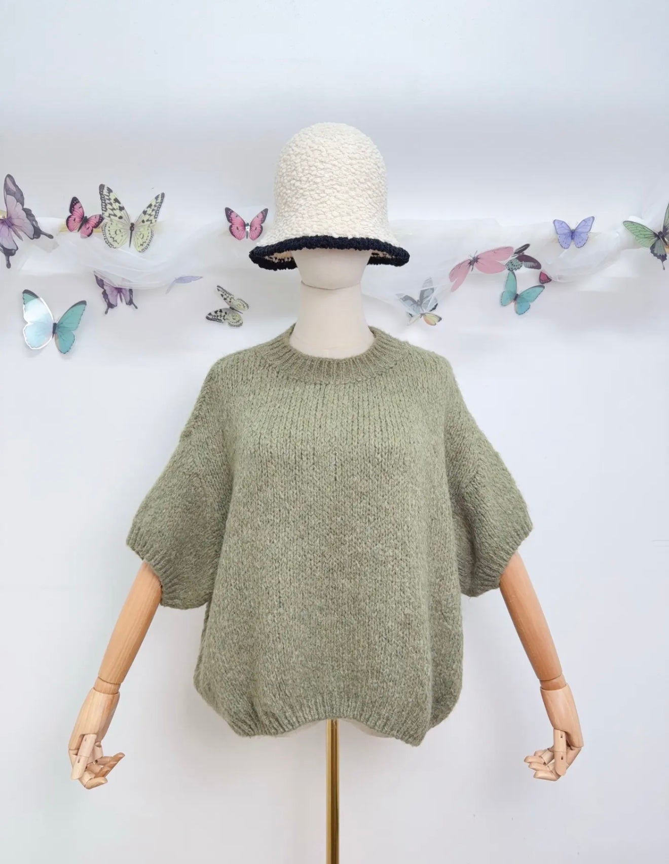 Short Sleeve Knit Sweater