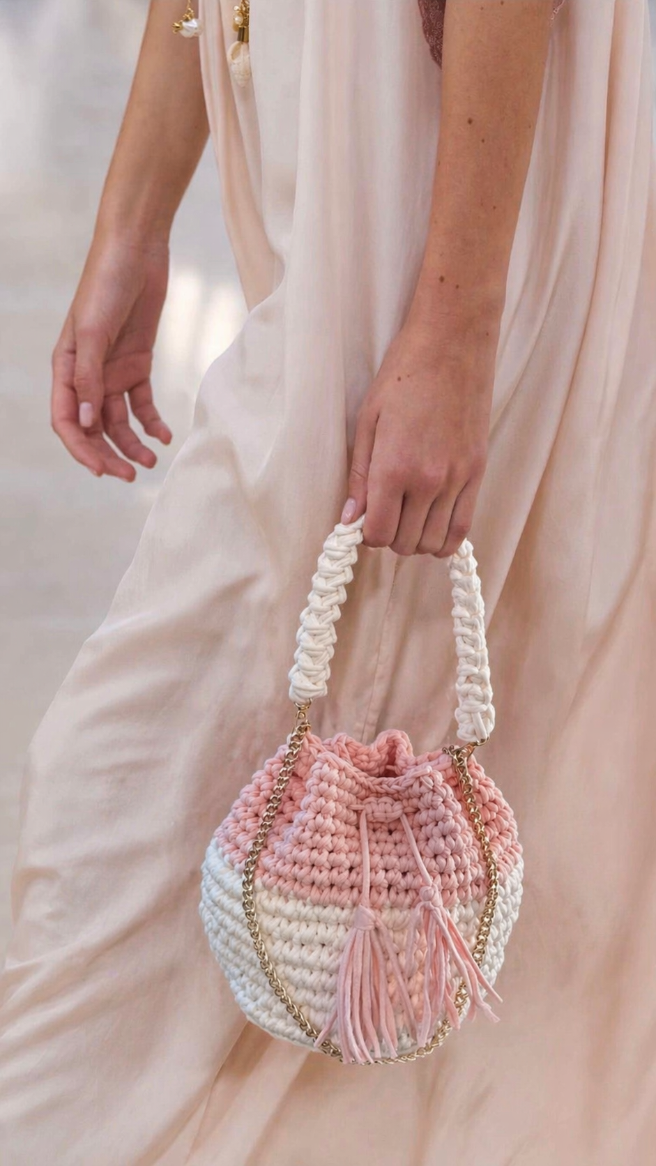 Handmade Crochet Bag – Blush & Cream