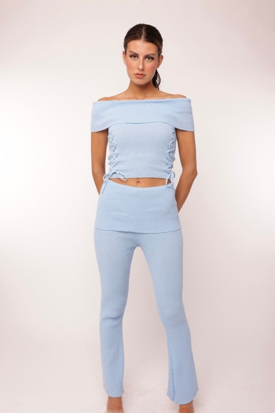Off-shoulder Knit Set
