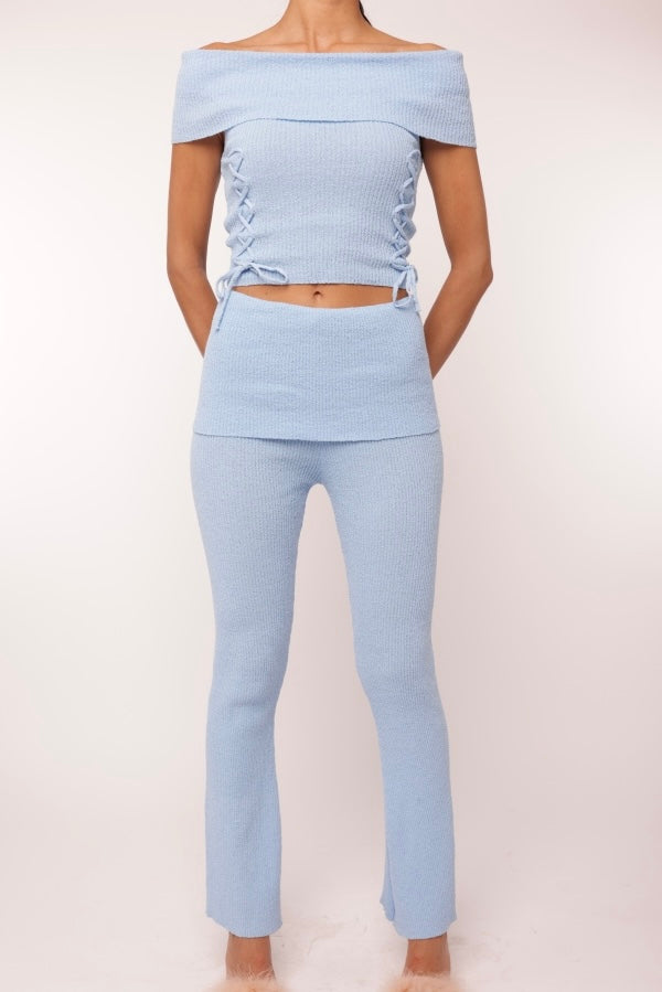Off-shoulder Knit Set